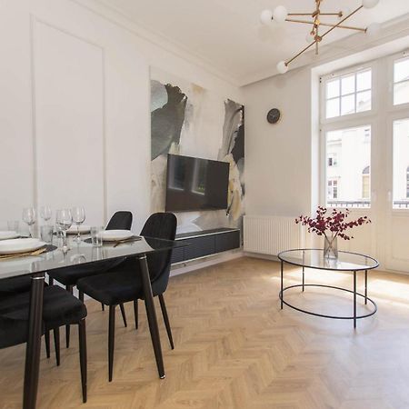 דירות קלודז'קו Apartament Old Town Premium Z Balkonem מראה חיצוני תמונה