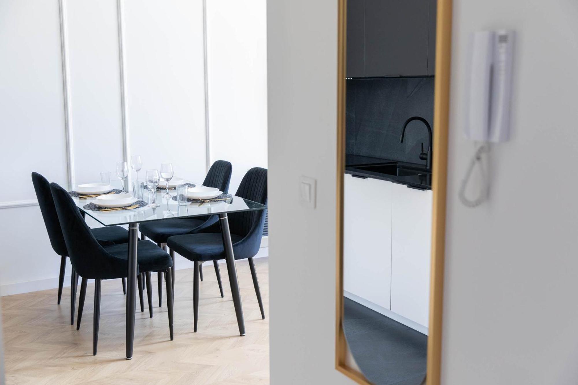 דירות קלודז'קו Apartament Old Town Premium Z Balkonem מראה חיצוני תמונה